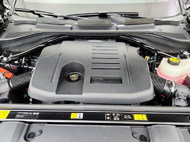 New 2026 Land Rover Range Rover SE AWD/4WD image 32