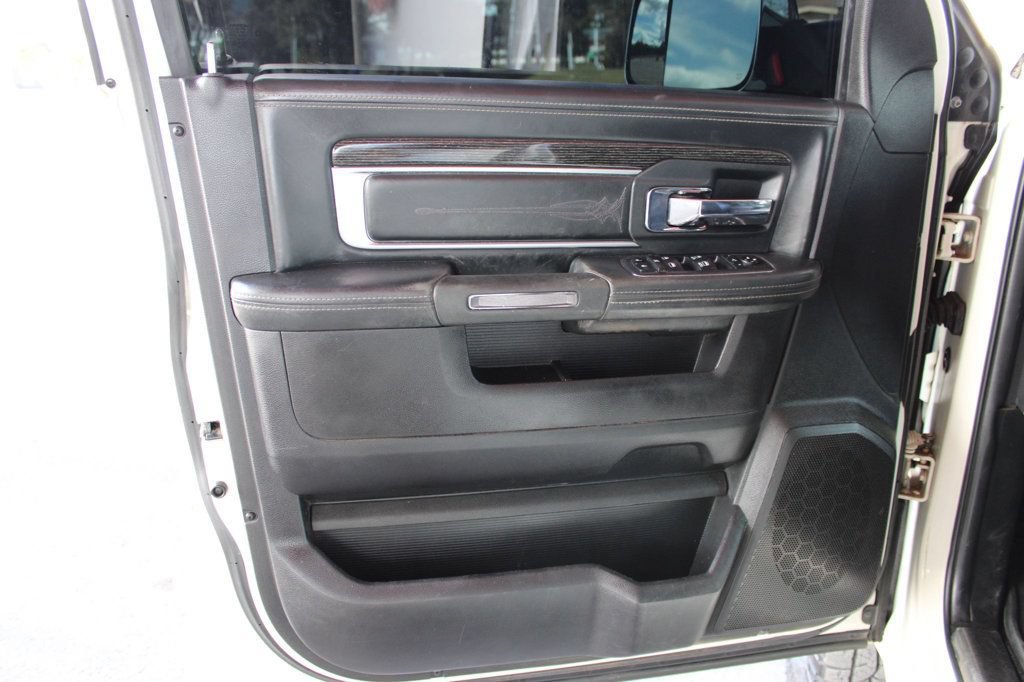 Used 2018 RAM 2500 Limited AWD/4WD image 9