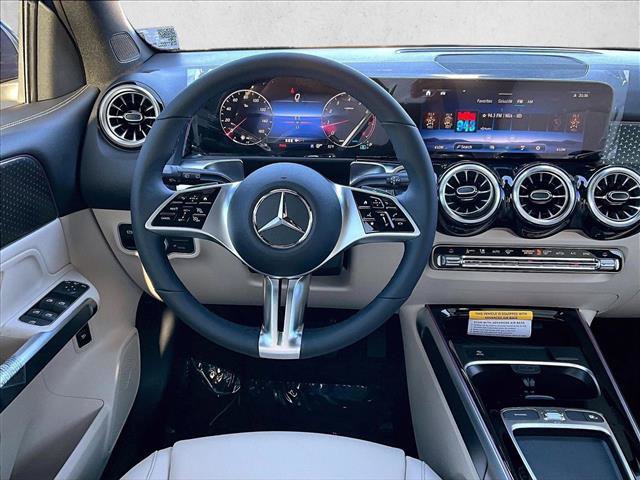 New 2026 Mercedes-Benz GLB 250 image 18