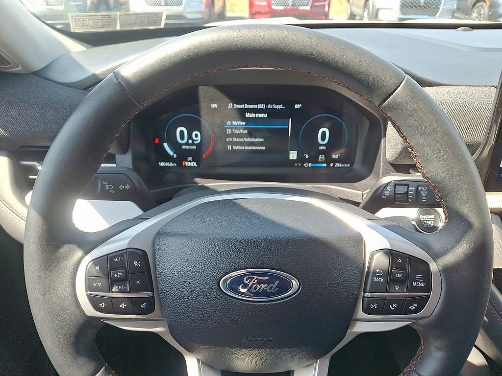 Used 2025 Ford Explorer Active w/ Active Comfort Package AWD/4WD image 20