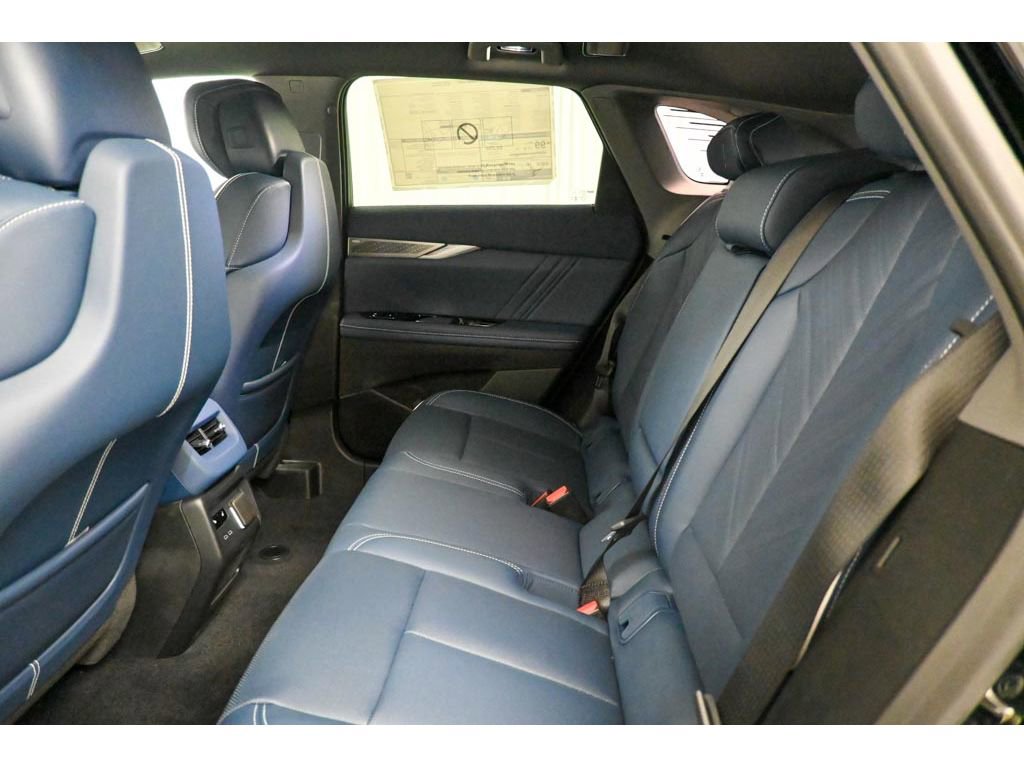 New 2026 Cadillac Optiq Luxury 2 image 13