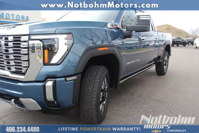 Used 2025 GMC Sierra 3500 Denali w/ Denali Reserve Package AWD/4WD image 5