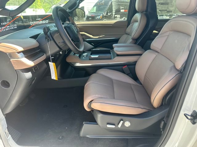 New 2026 Lincoln Navigator Black Label AWD/4WD image 10