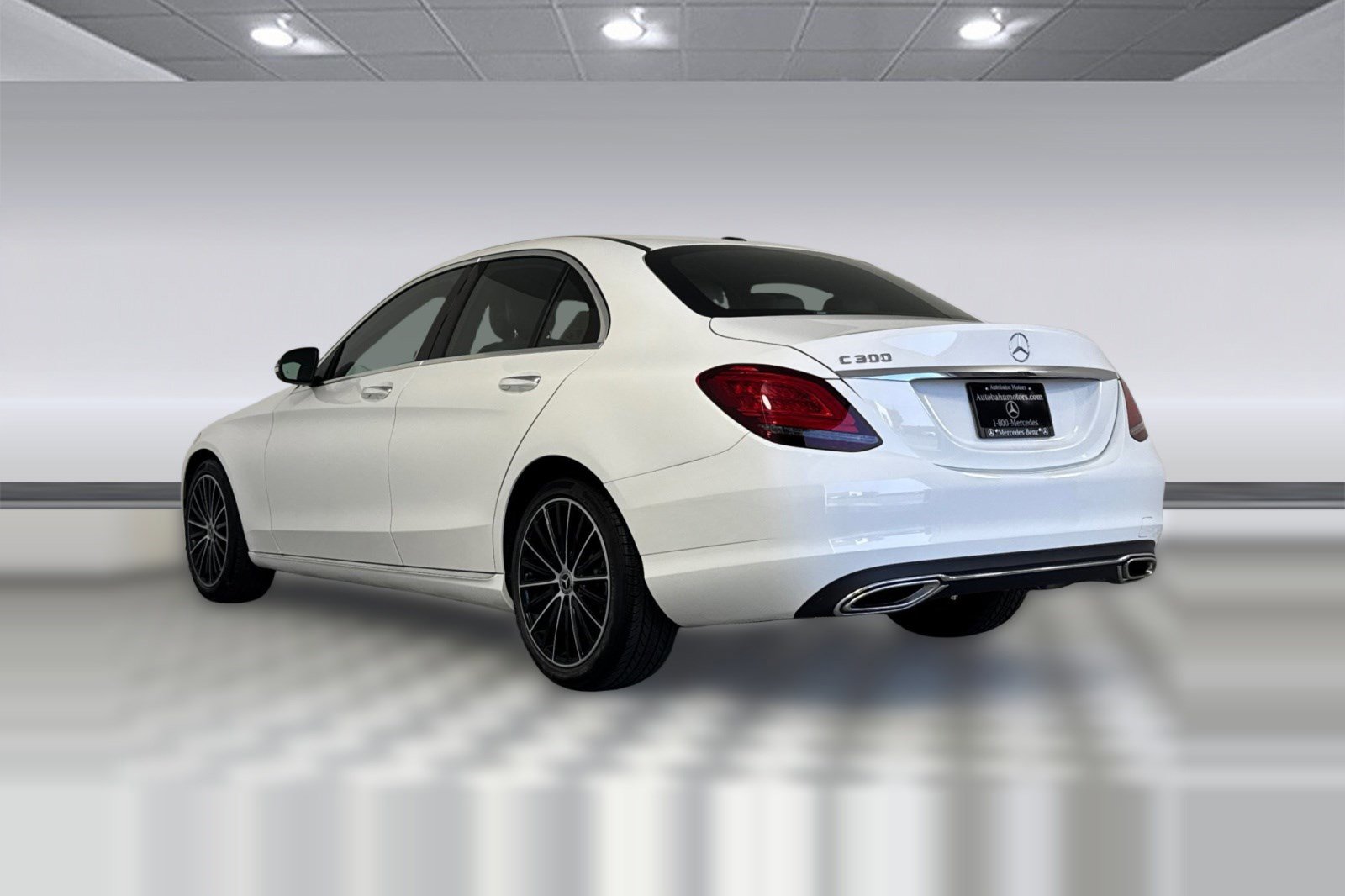 Used 2021 Mercedes-Benz C 300 Sedan image 3