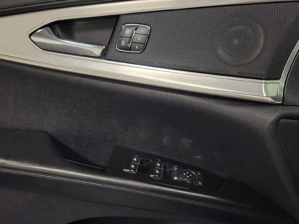 Used 2019 Lincoln Nautilus FWD image 28