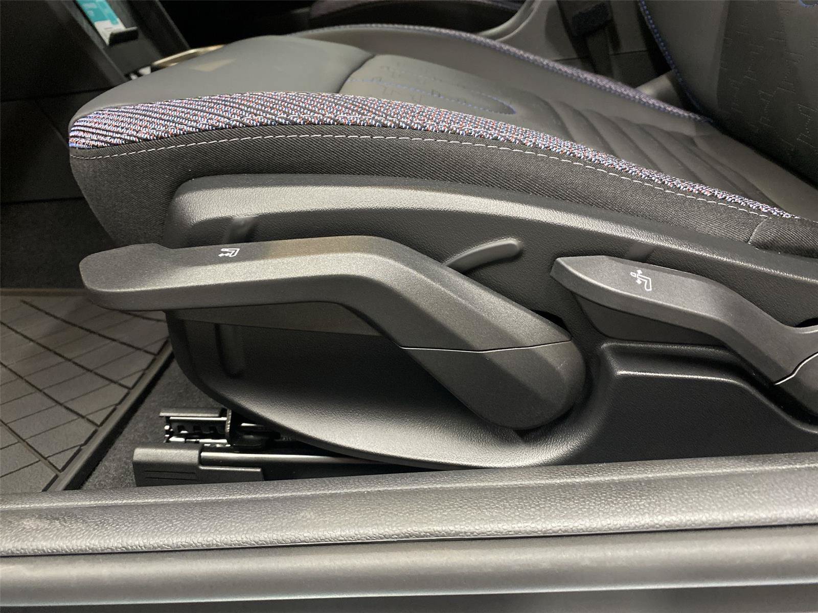 New 2026 MINI Cooper Convertible FWD image 18