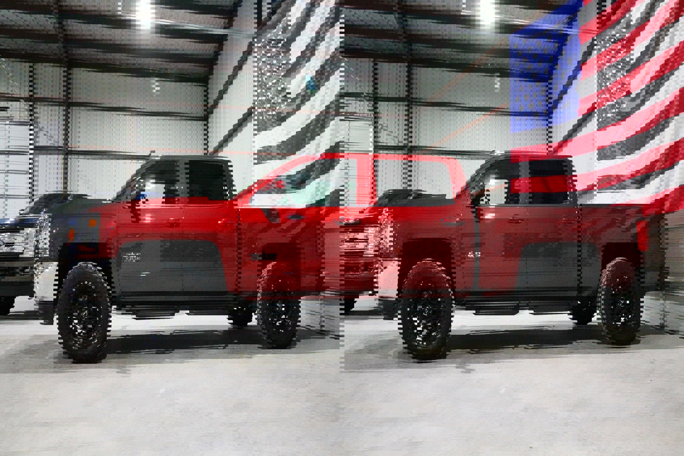 Used 2018 Chevrolet Silverado 1500 LT w/ Texas Edition image 5