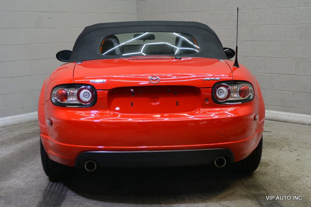 Used 2007 MAZDA MX-5 Miata Sport w/ Appearance Pkg image 12