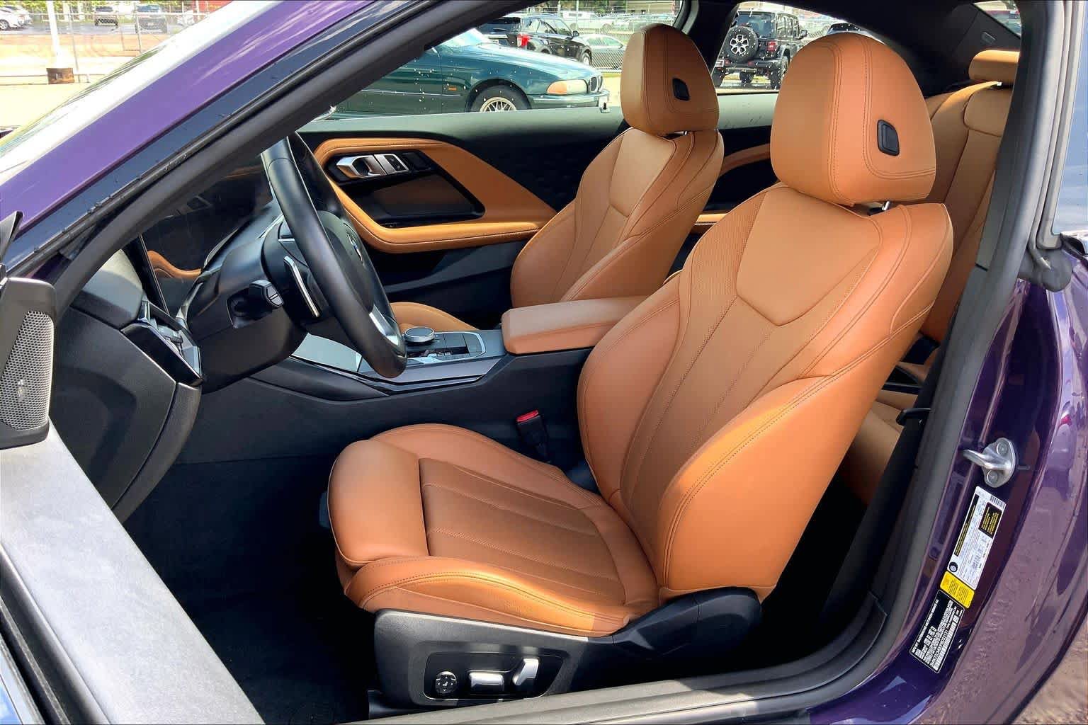 Used 2023 BMW 230i Coupe w/ Convenience Package RWD image 8