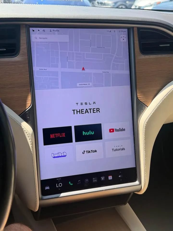 Used 2021 Tesla Model X Long Range AWD/4WD image 9