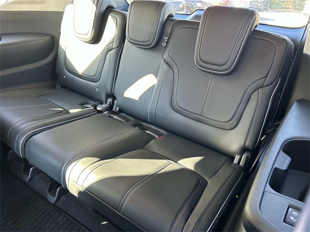 Certified 2025 INFINITI QX80 Sensory image 26