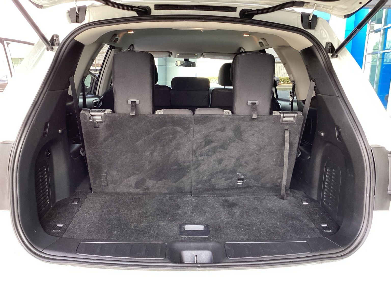 Used 2018 Nissan Pathfinder S image 21