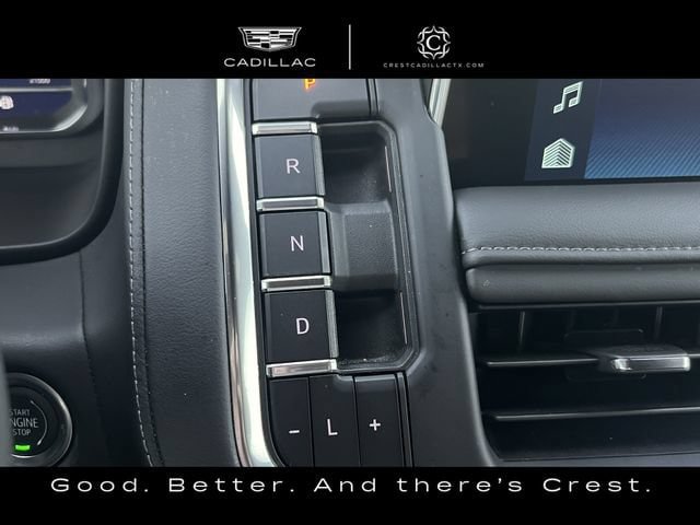 Used 2024 Chevrolet Suburban LT w/ Luxury Package AWD/4WD image 18