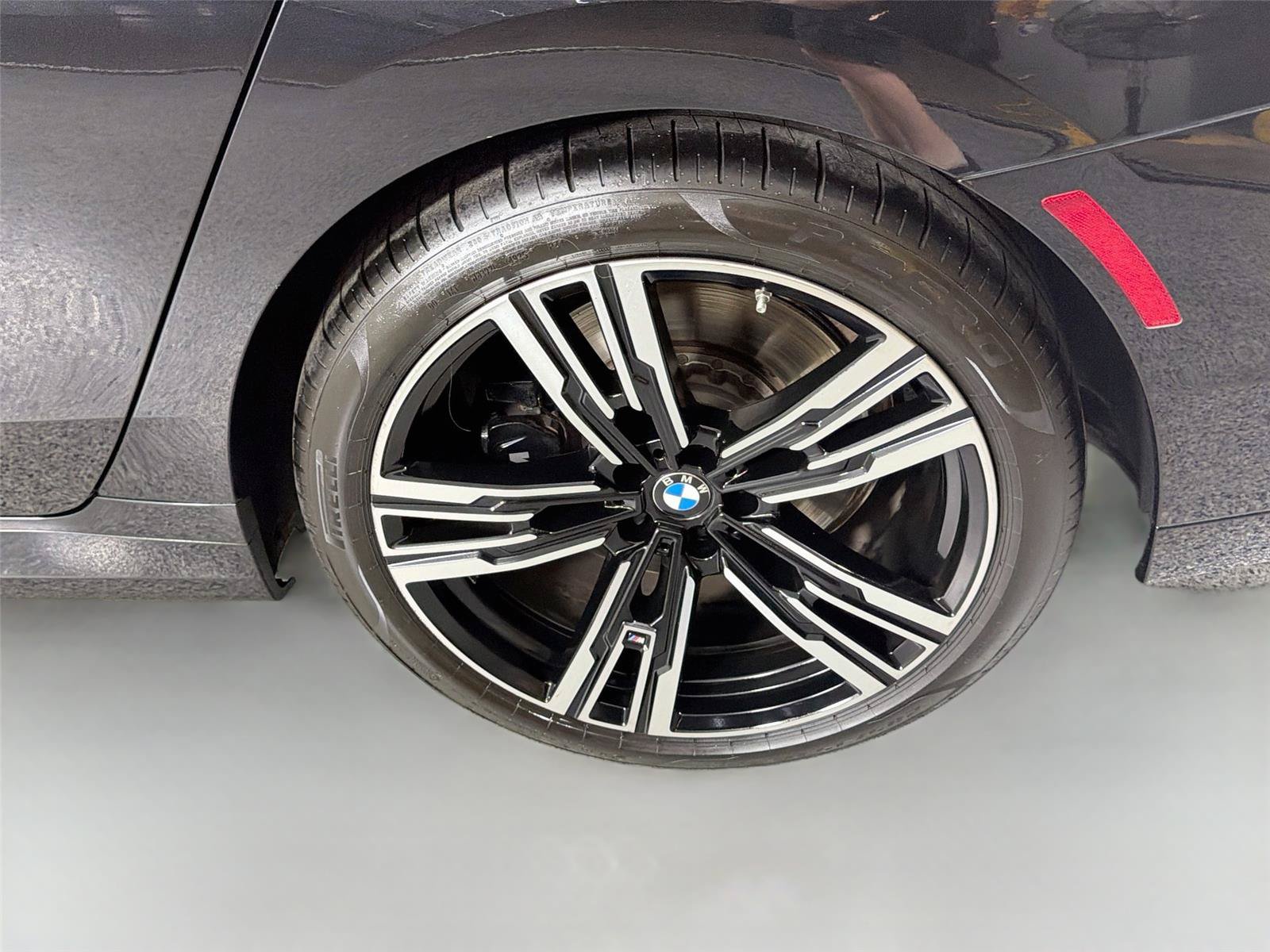 Used 2023 BMW 740i RWD image 31