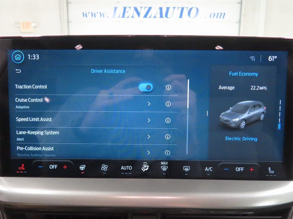 Used 2023 Ford Escape SE image 22