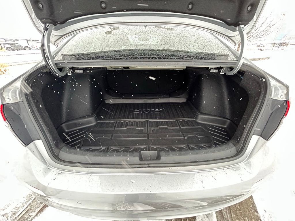 Used 2023 Honda Civic Touring image 28