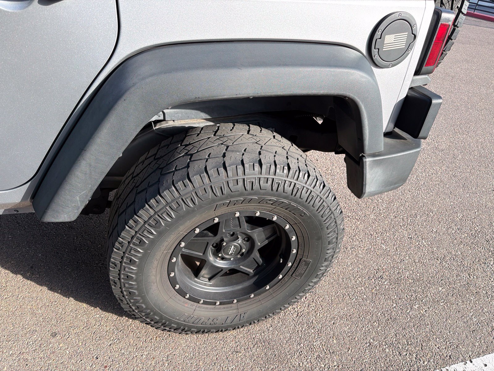 Used 2015 Jeep Wrangler Unlimited Sport AWD/4WD image 6