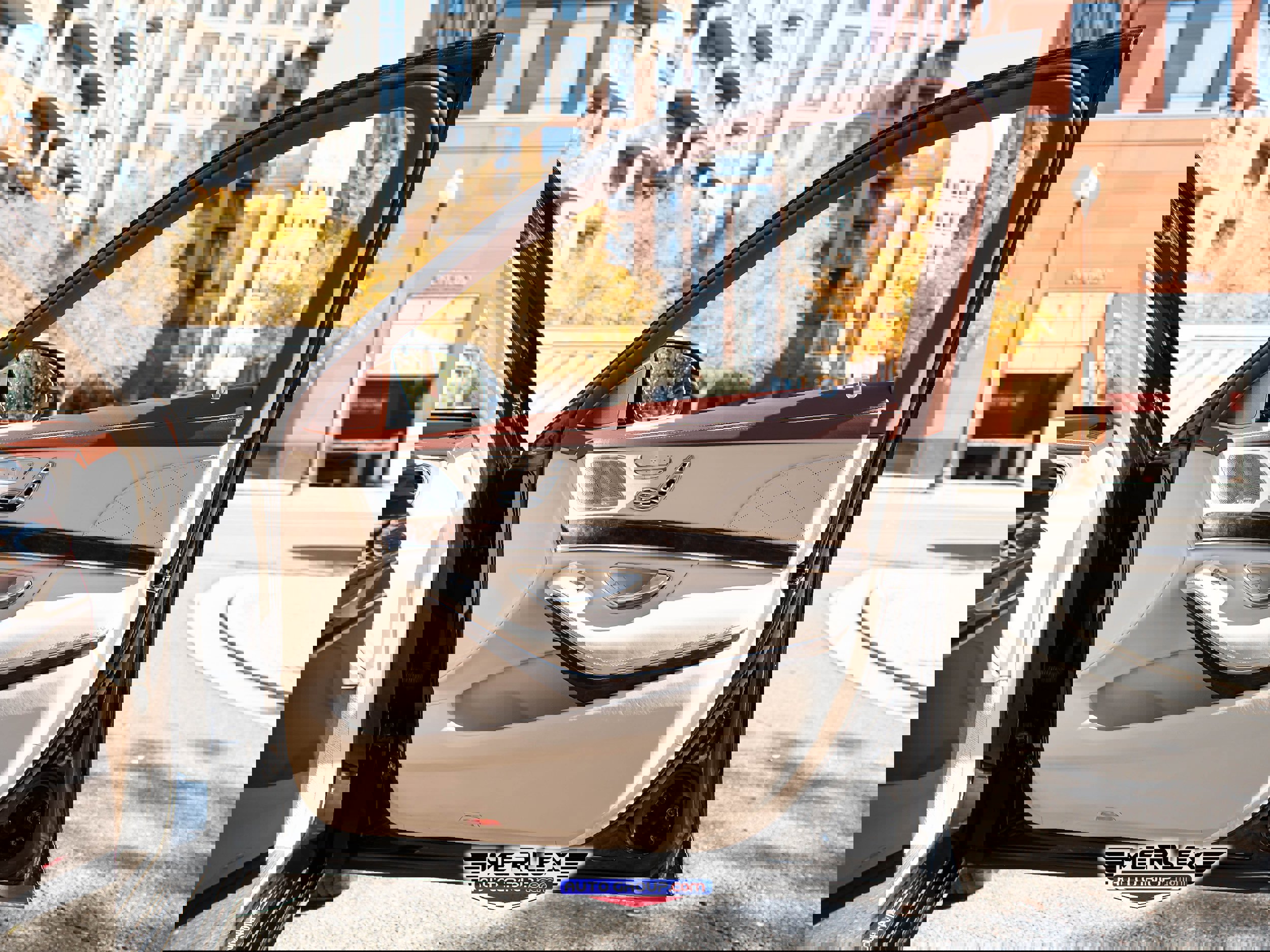 Used 2018 Mercedes-Benz S 560 4MATIC Sedan w/ Premium Package image 45