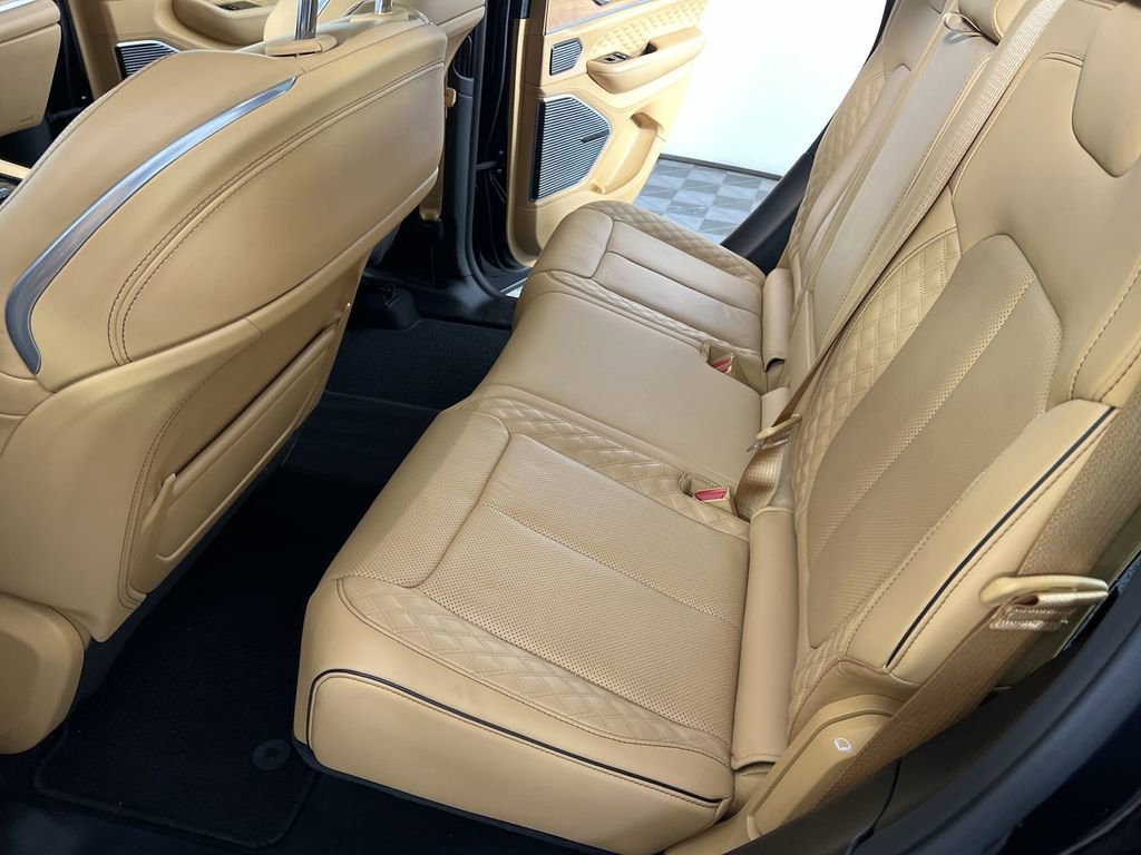 Used 2022 Jeep Grand Cherokee Summit image 26