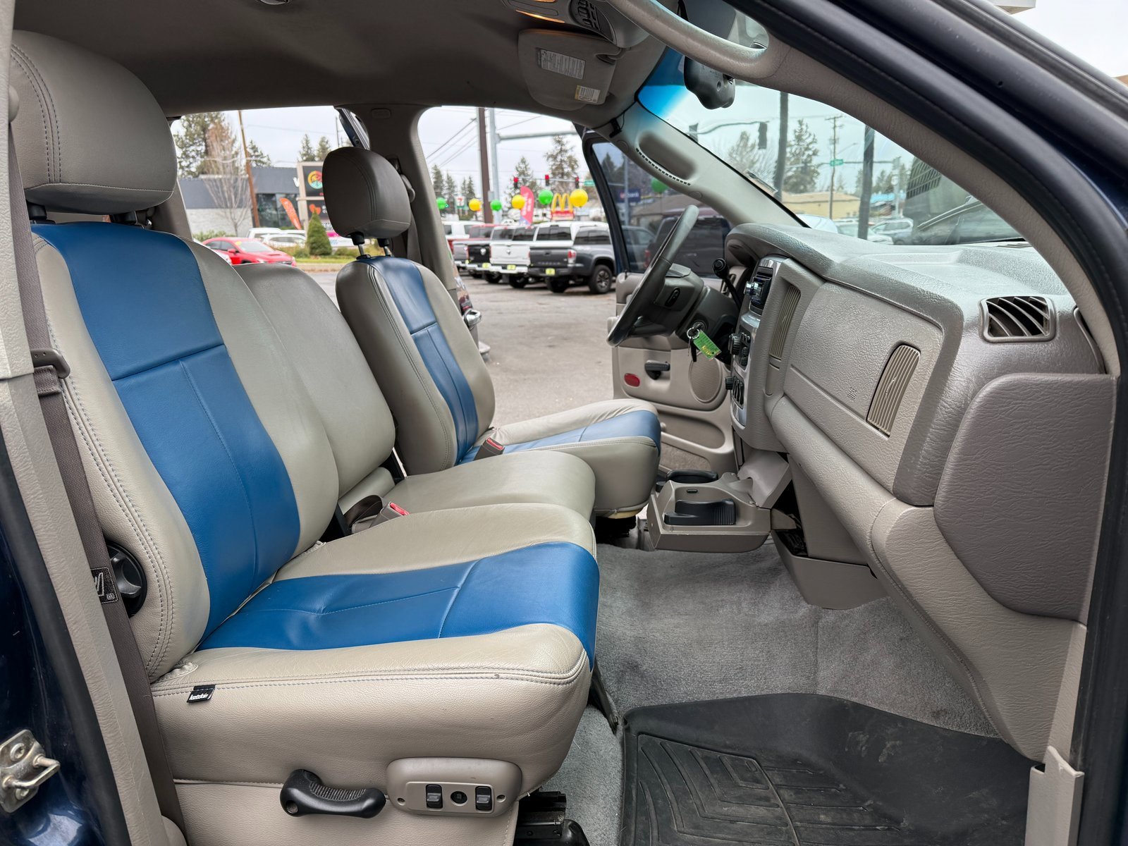 Used 2004 Dodge Ram 3500 Truck SLT w/ Trailer Tow Group image 7