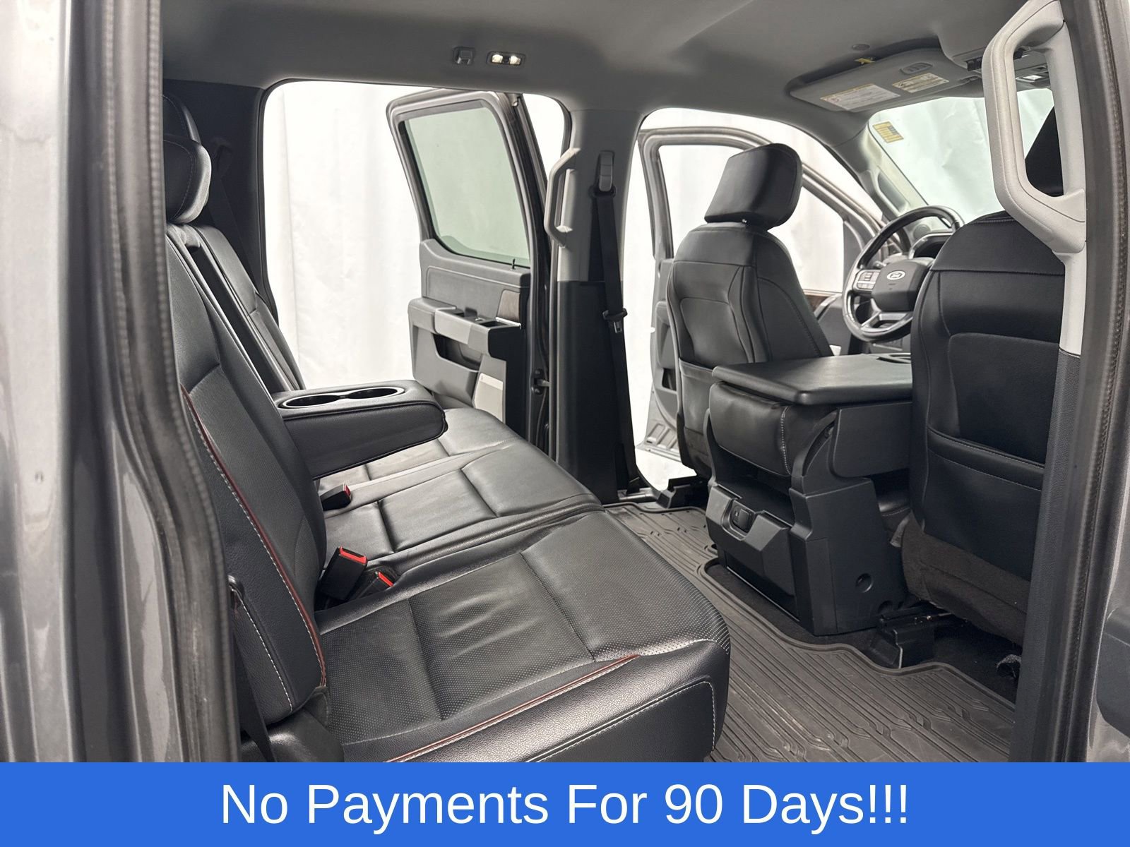 Used 2023 Ford F350 Lariat w/ Chrome Package image 39