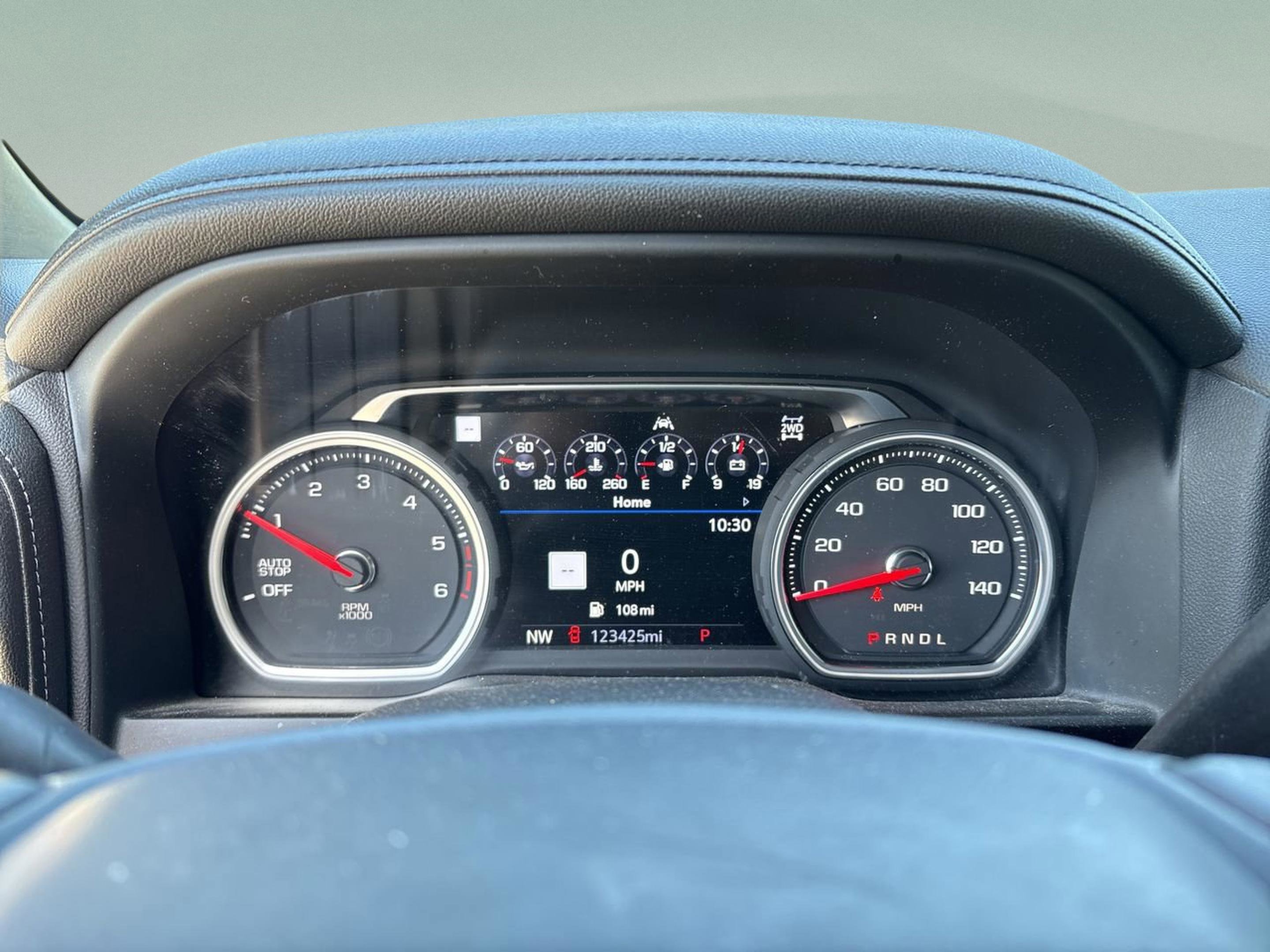 Used 2020 Chevrolet Silverado 1500 High Country w/ Technology Package image 25