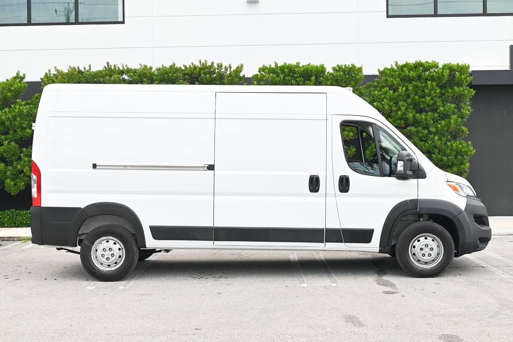 Used 2024 RAM ProMaster 2500 w/ Convenience Group FWD image 6