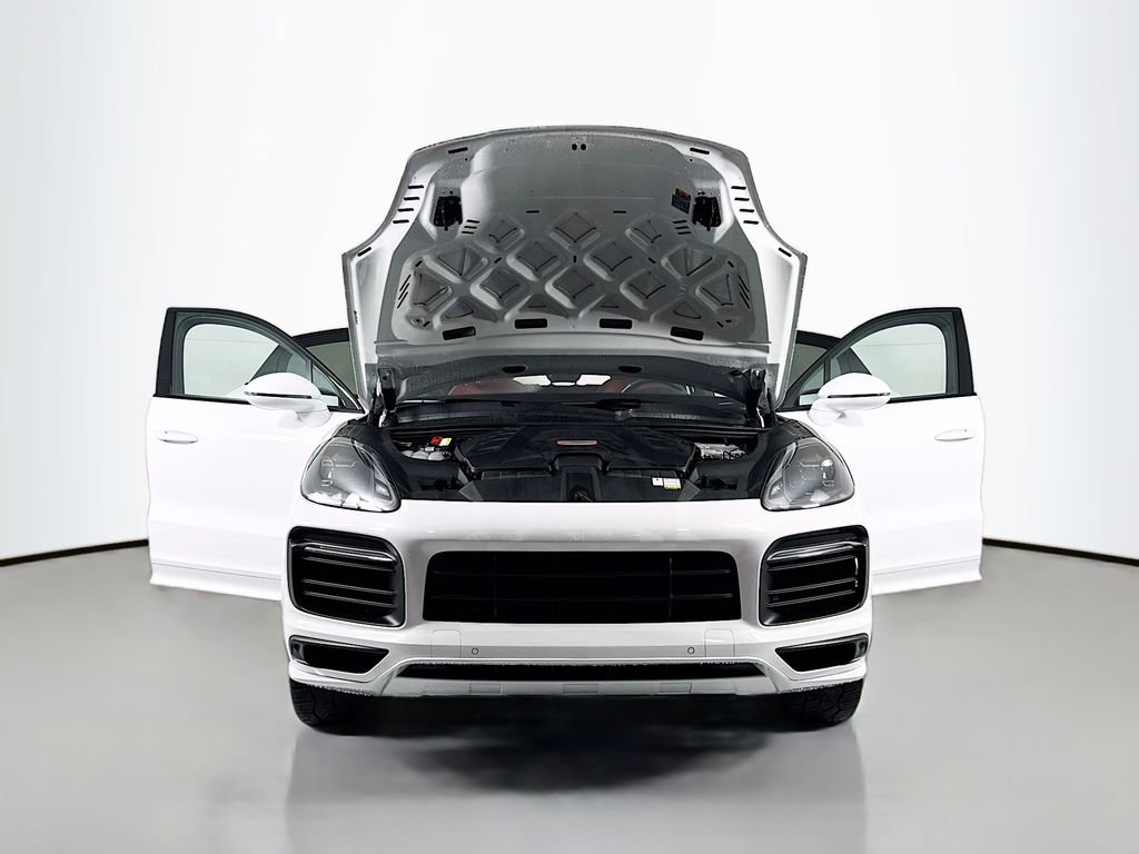 Used 2022 Porsche Cayenne GTS image 26