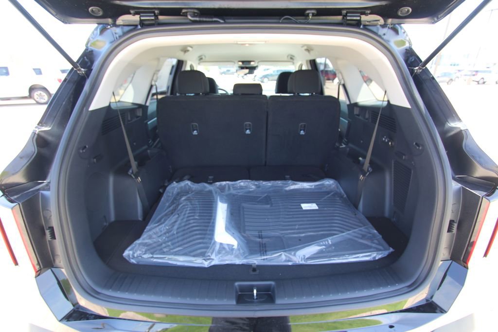 New 2026 Kia Sorento LX image 12