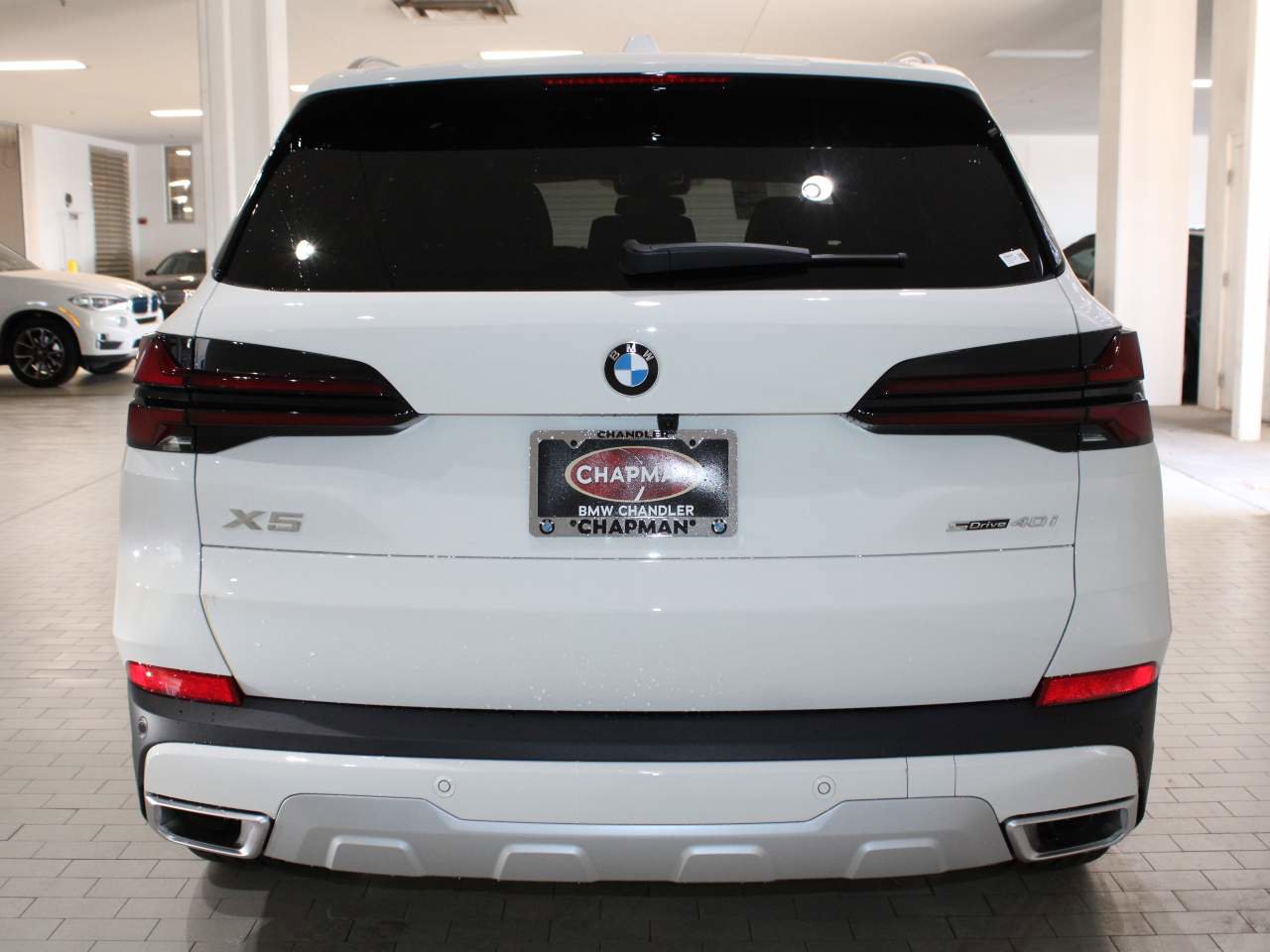 Certified 2026 BMW X5 sDrive40i w/ Executive Package RWD image 6