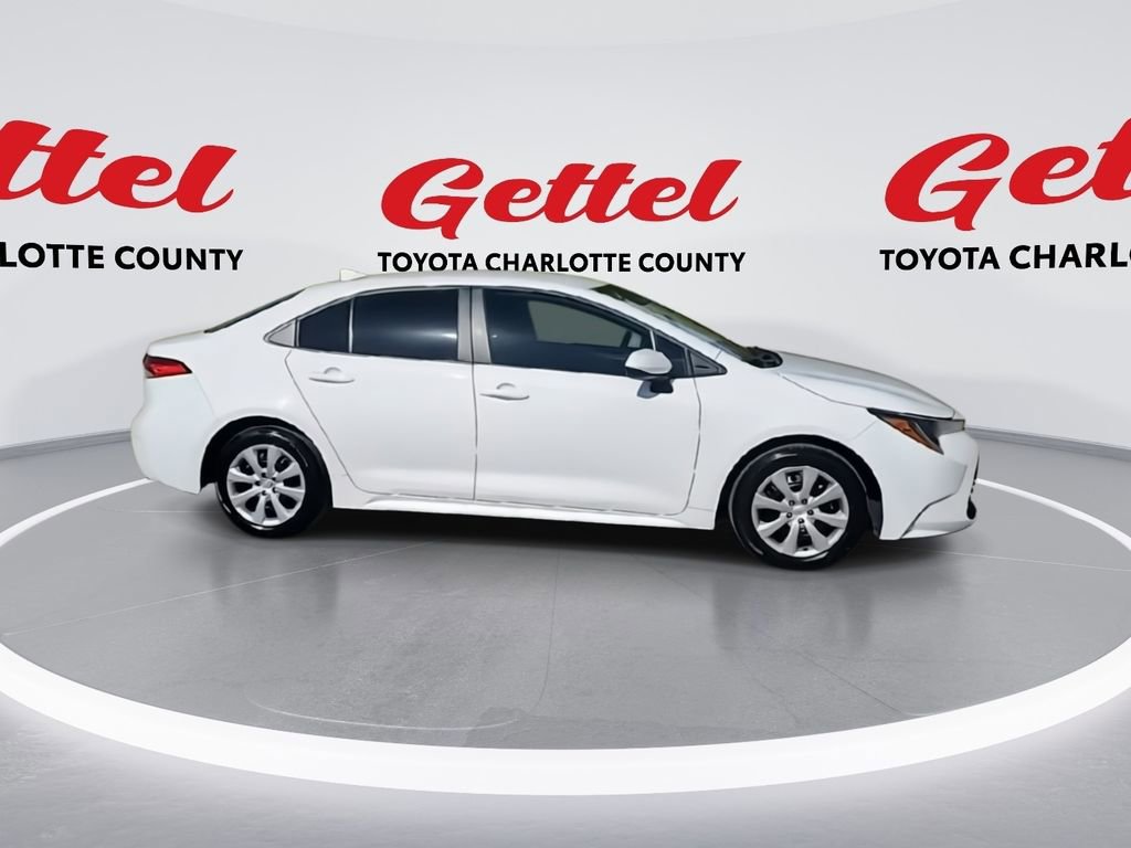 Certified 2024 Toyota Corolla LE image 9