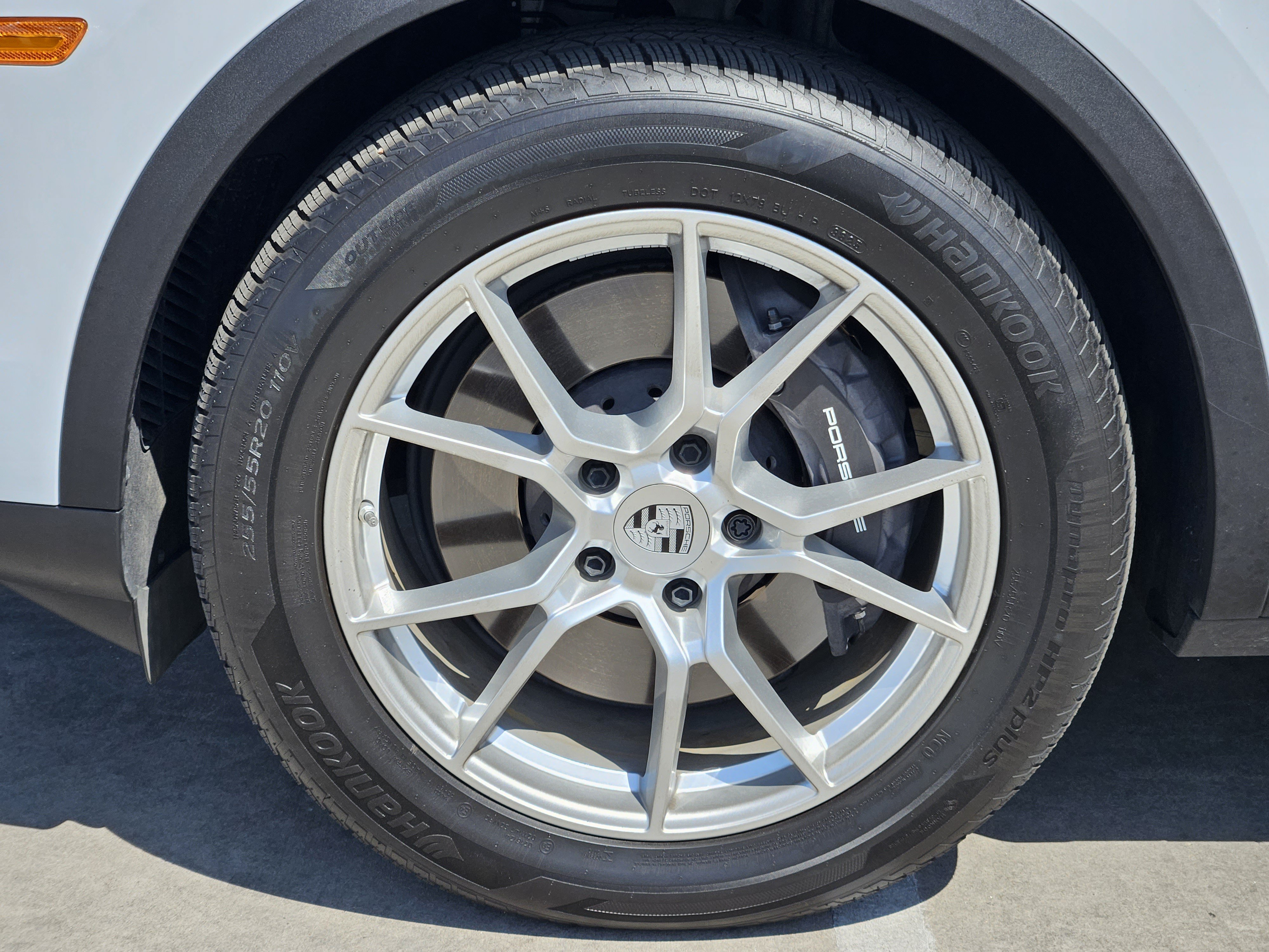 Certified 2026 Porsche Cayenne Coupe AWD/4WD image 14