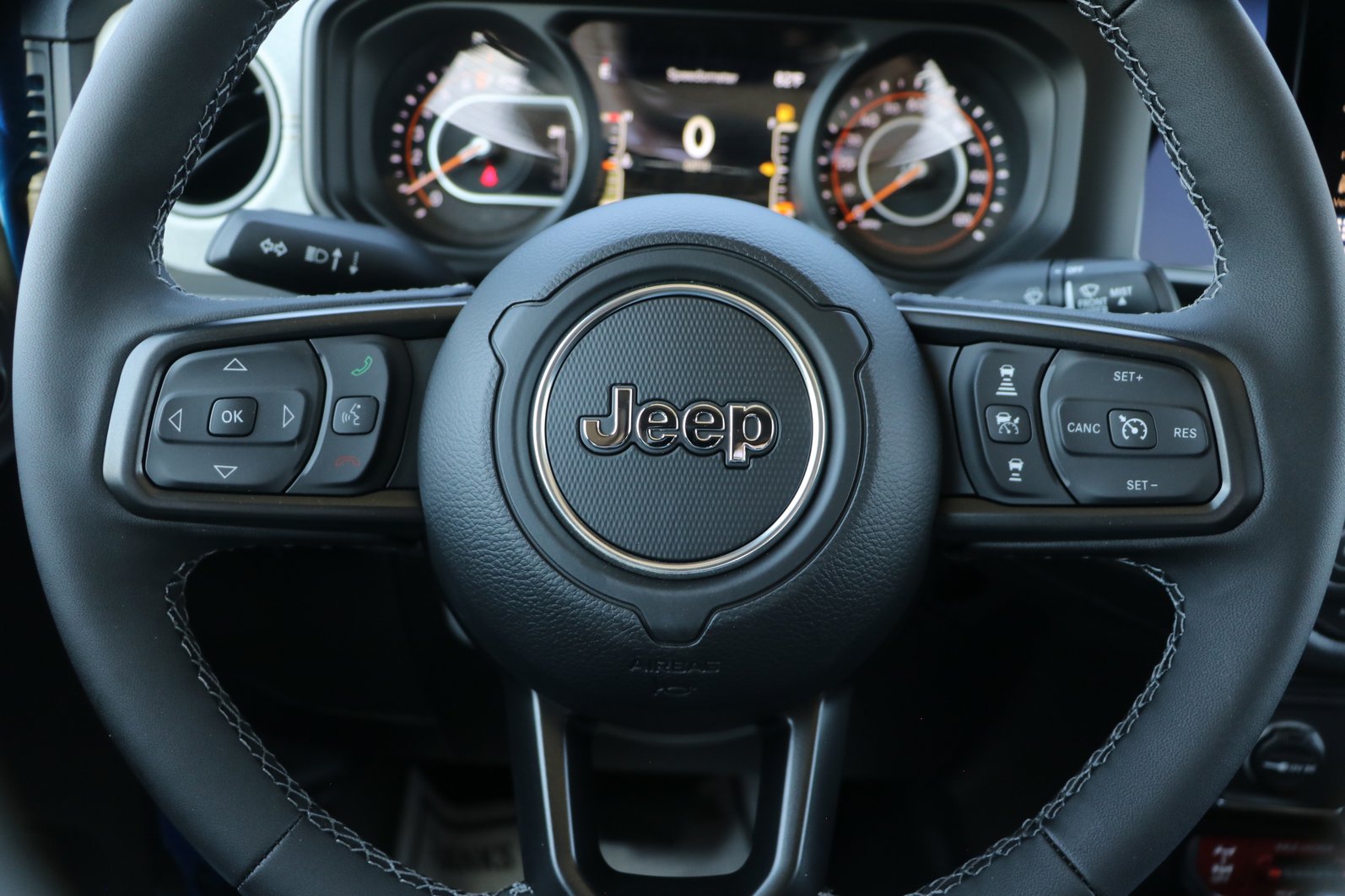 New 2026 Jeep Gladiator Mojave AWD/4WD image 16