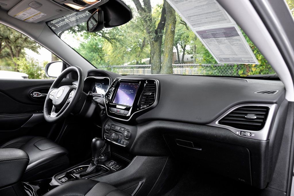 Used 2022 Jeep Cherokee Limited w/ Elite Package image 24