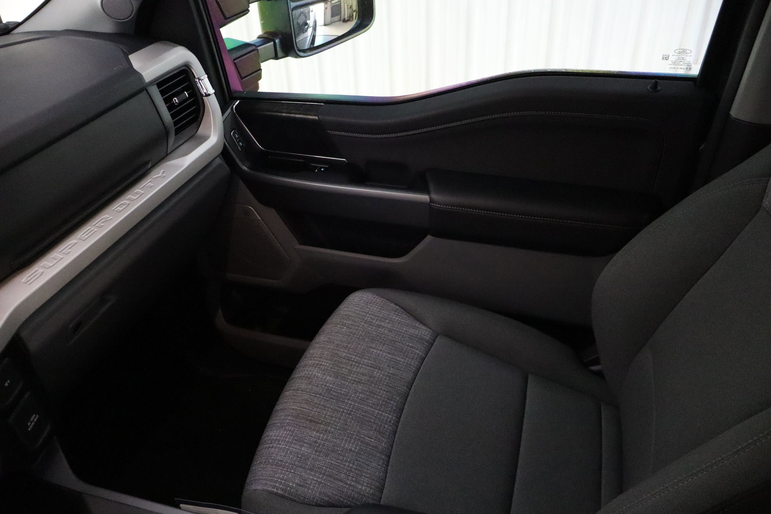 New 2026 Ford F250 XLT w/ XLT Premium Package image 24