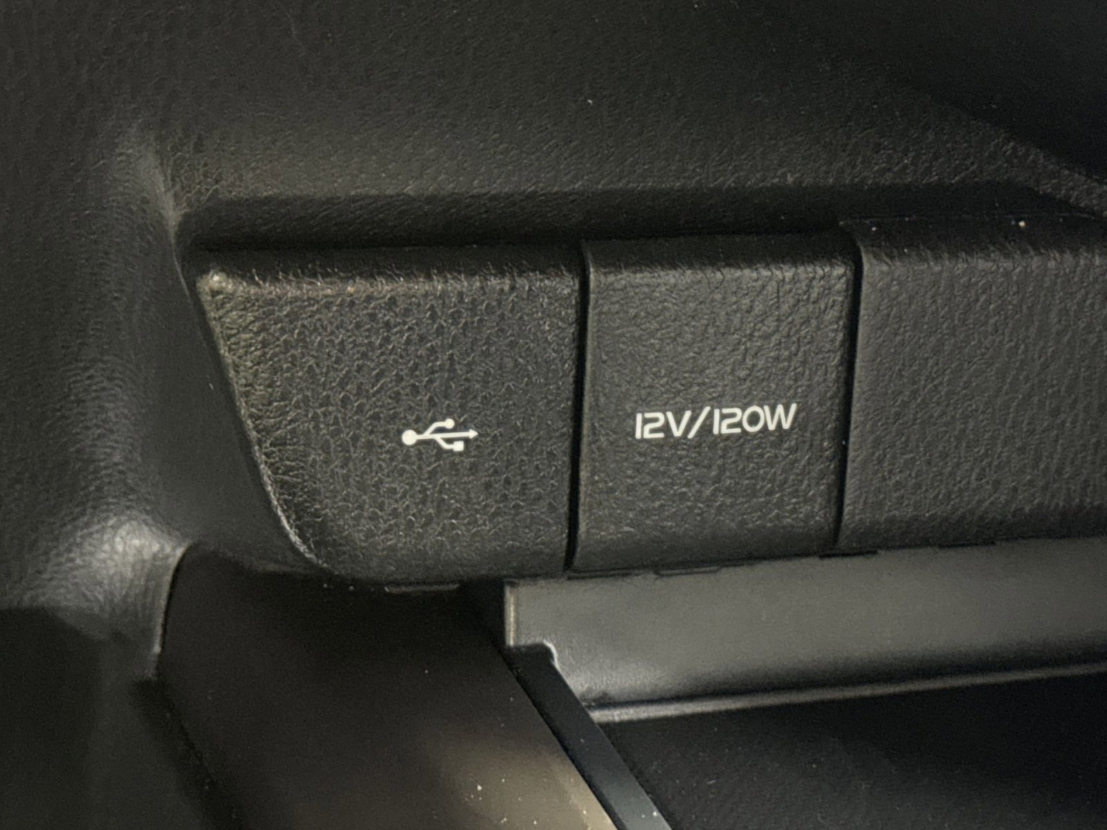 Used 2023 Toyota Camry SE FWD image 42