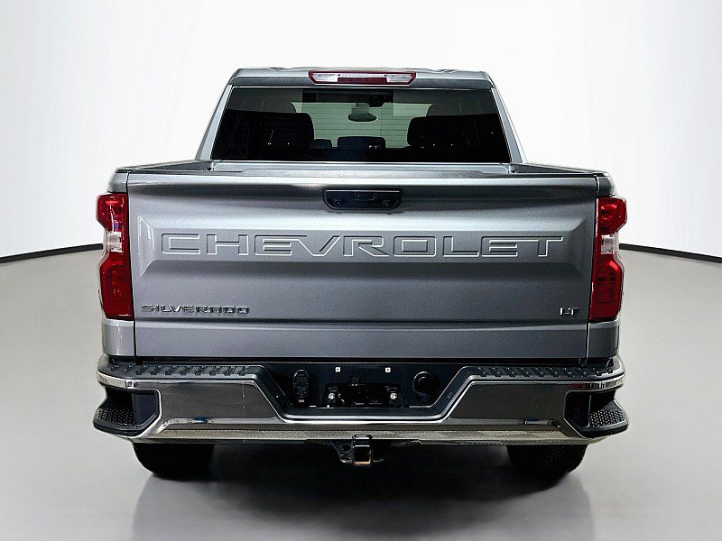 Used 2024 Chevrolet Silverado 1500 LT AWD/4WD image 6