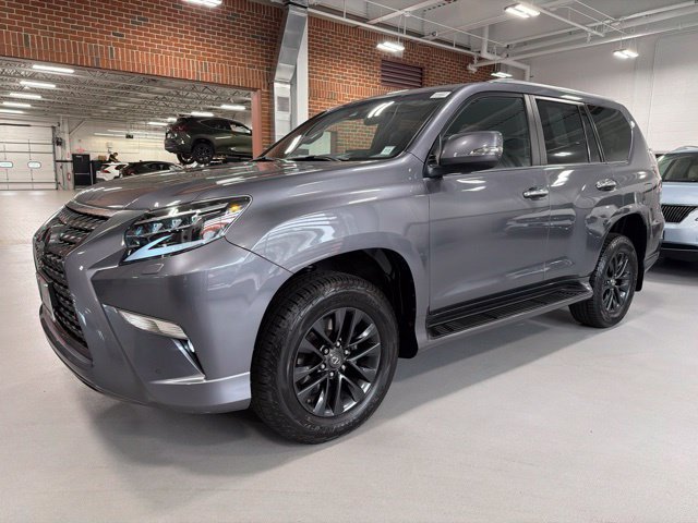 Used 2023 Lexus GX 460 Premium w/ Premium Package AWD/4WD image 3