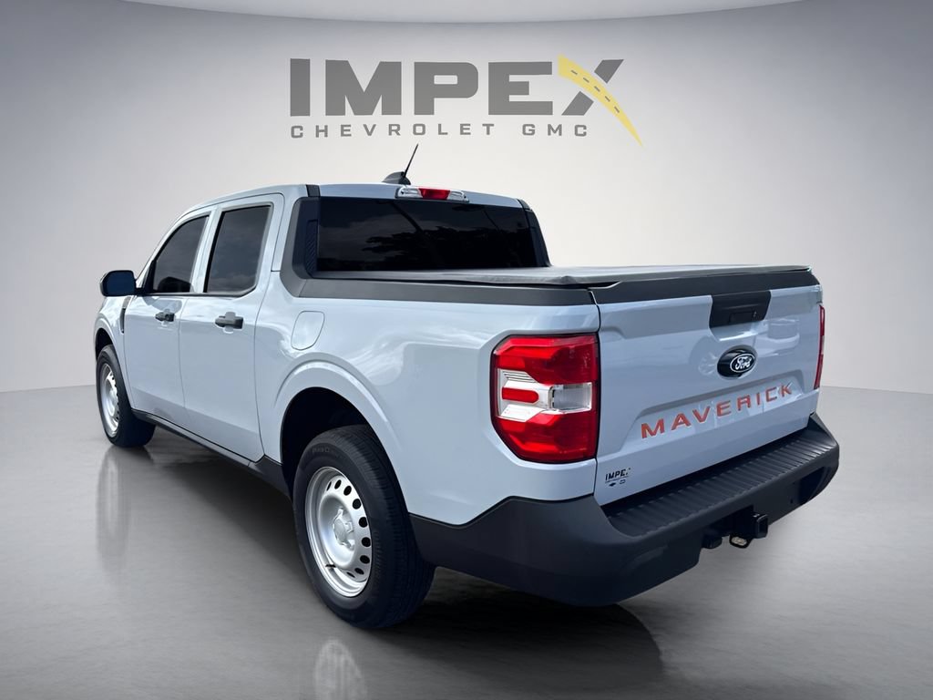 Used 2025 Ford Maverick XL FWD image 3