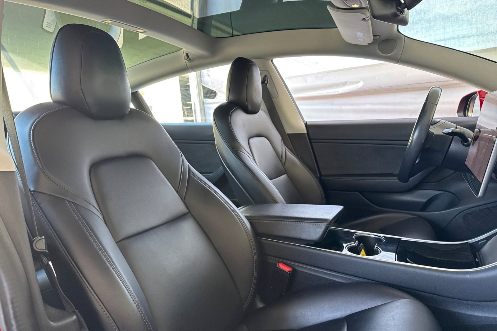 Used 2018 Tesla Model 3 Long Range image 31