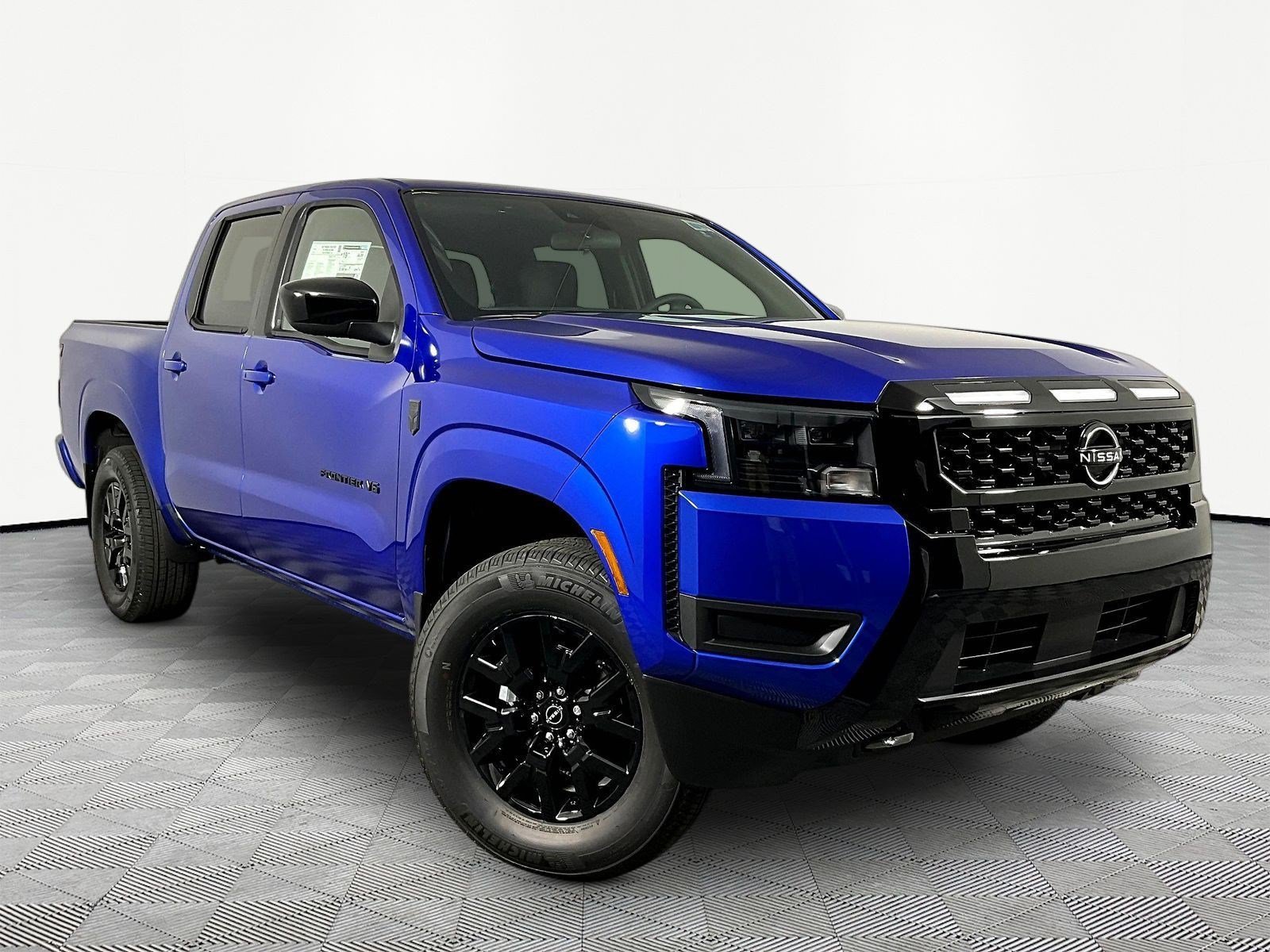 New 2027 Nissan Frontier SV w/ SV Convenience Package AWD/4WD image 3