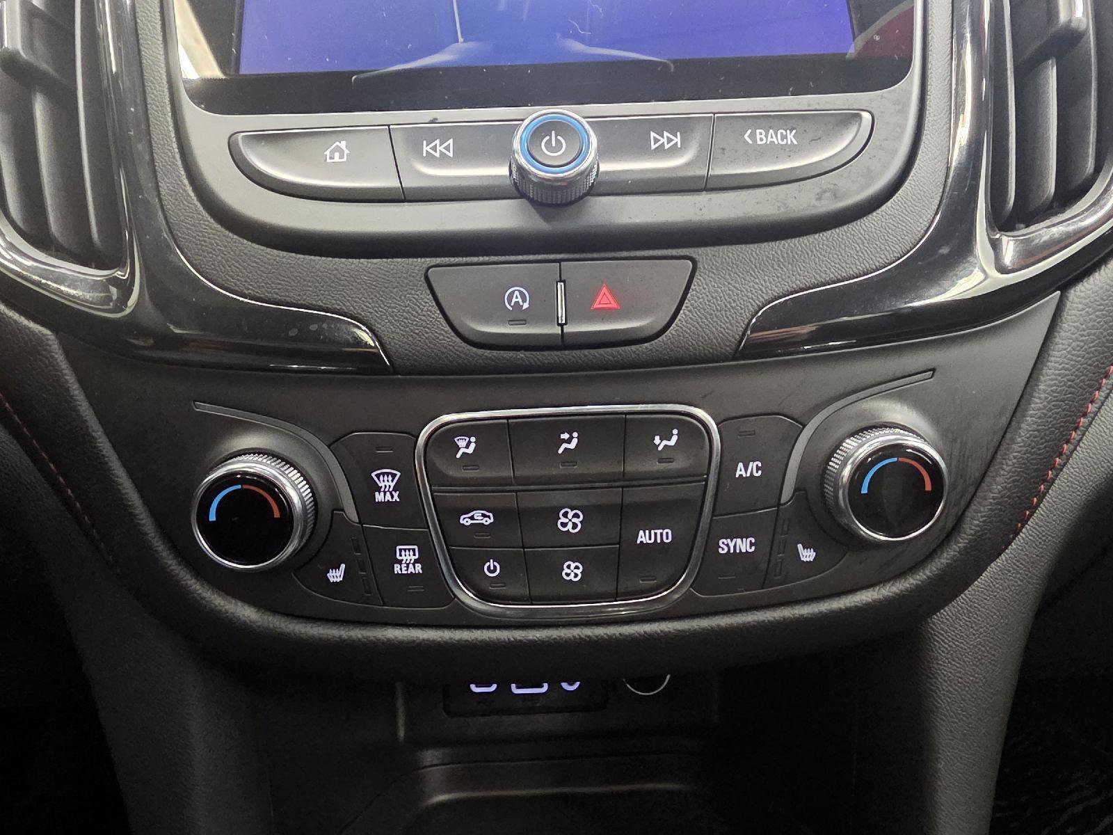 Used 2023 Chevrolet Equinox RS w/ RS Leather Package image 22