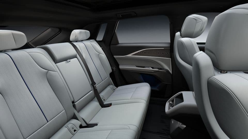 New 2026 Cadillac Lyriq Luxury w/ LPO, Floor Liner Package AWD/4WD image 42