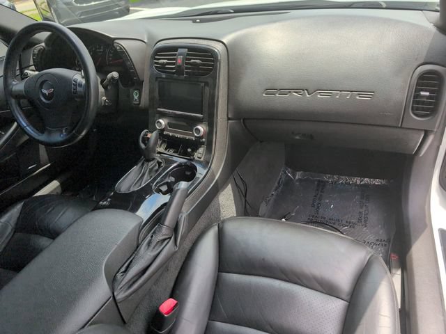 Used 2008 Chevrolet Corvette Convertible w/ Preferred Equipment Group RWD image 22