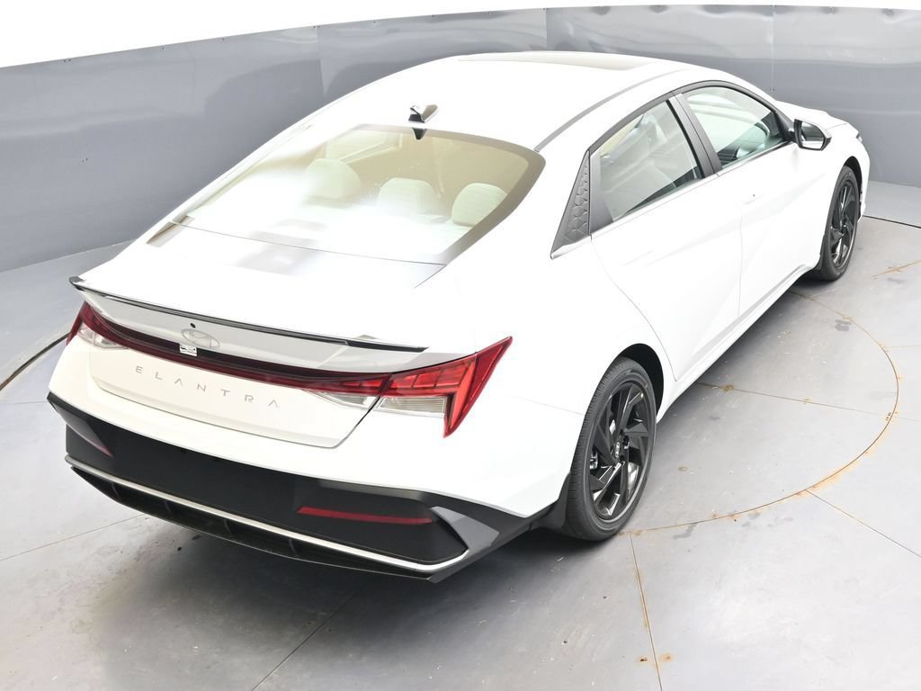 New 2026 Hyundai Elantra SEL Sport Premium FWD image 51