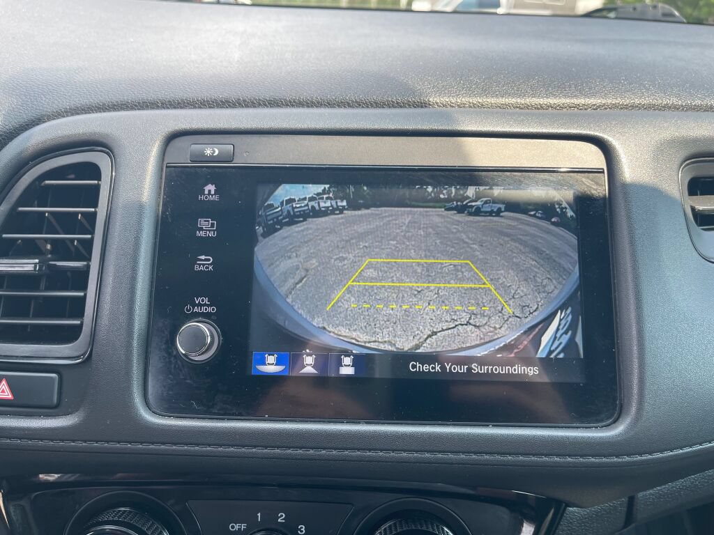 Used 2019 Honda HR-V Sport image 10