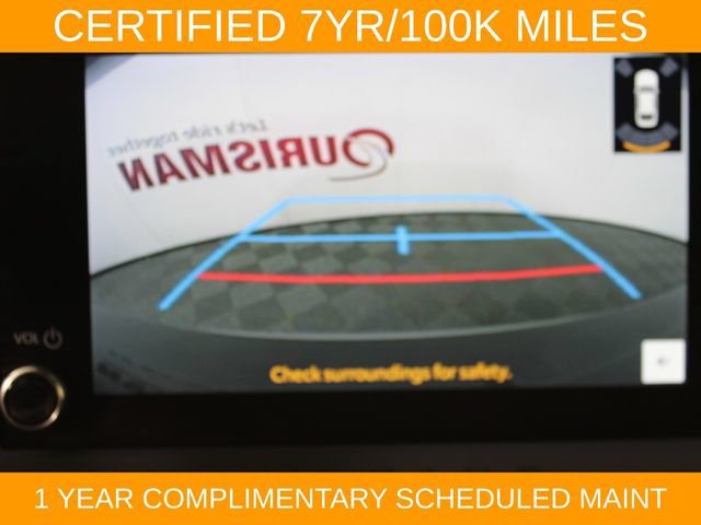 Used 2025 Toyota Prius LE FWD image 26