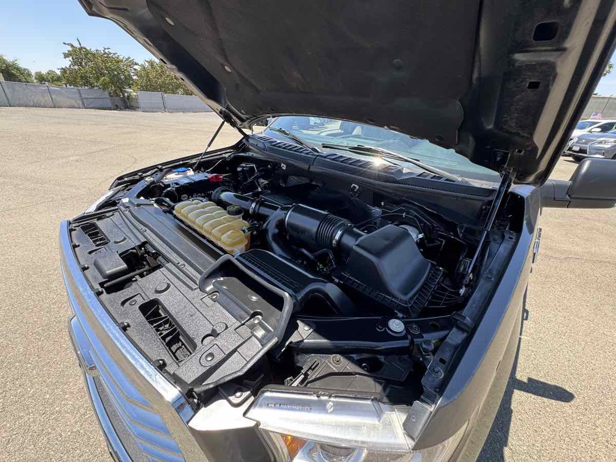 Used 2017 Ford F150 XLT w/ Equipment Group 302A Luxury image 36