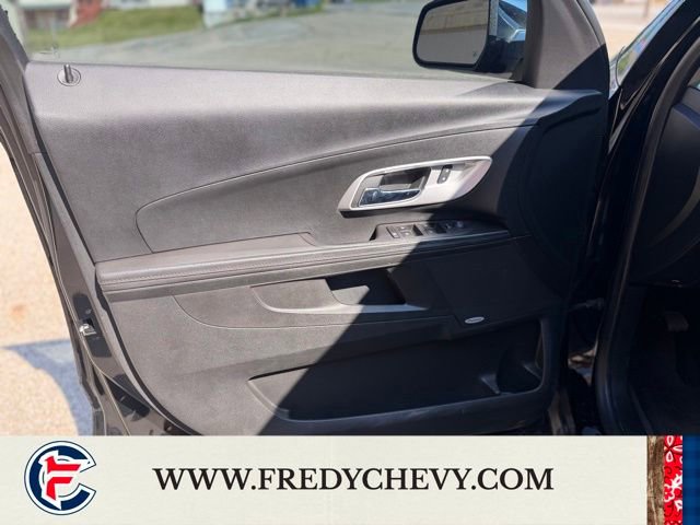 Used 2016 Chevrolet Equinox LTZ w/ Enhanced Convenience Package FWD image 22