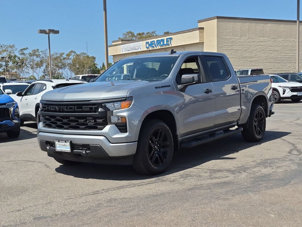 Used 2024 Chevrolet Silverado 1500 Custom w/ Turbomax Blackout Package RWD image 4